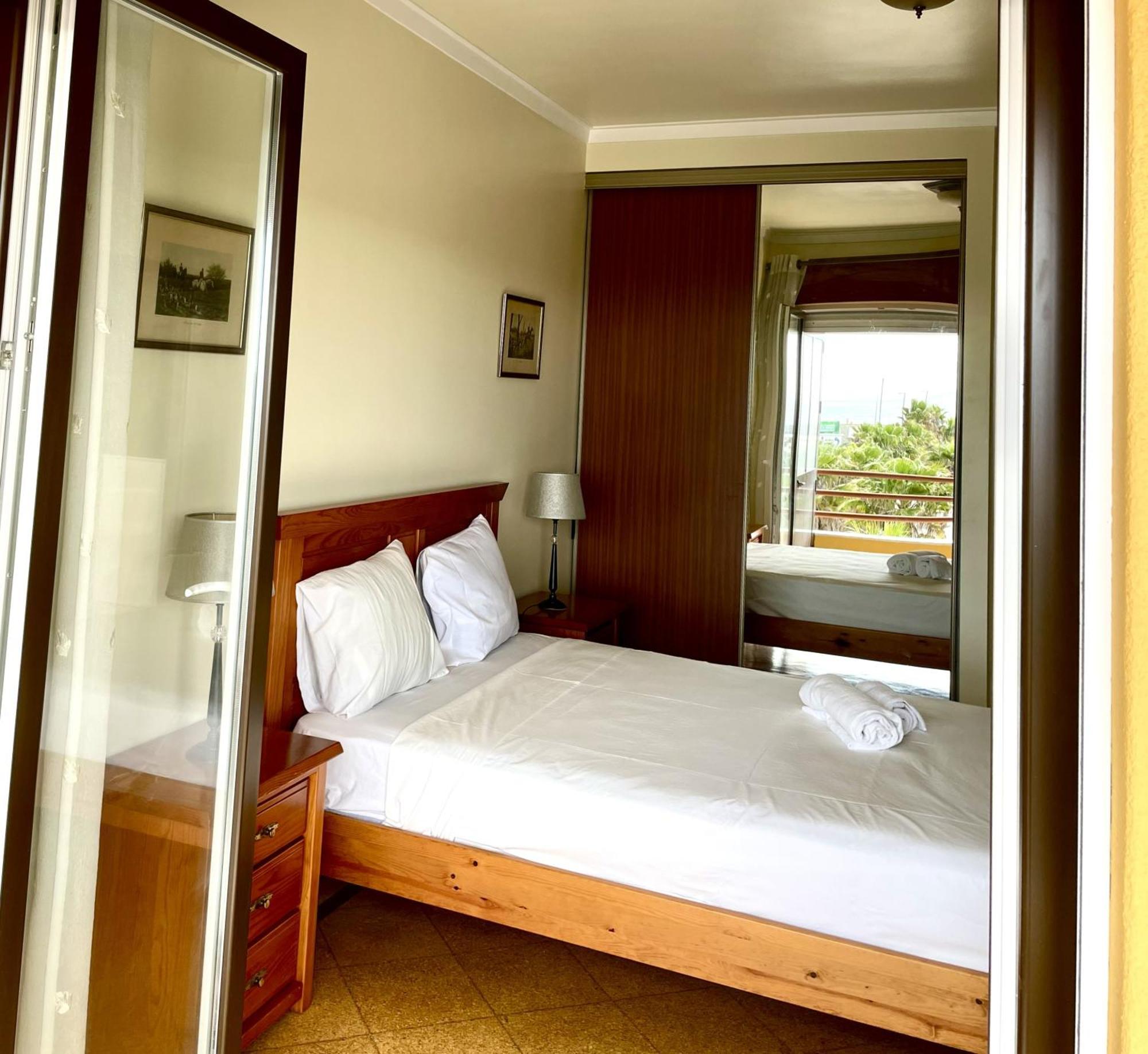 Cosy Sea View Apartment Costa da Caparica Dış mekan fotoğraf